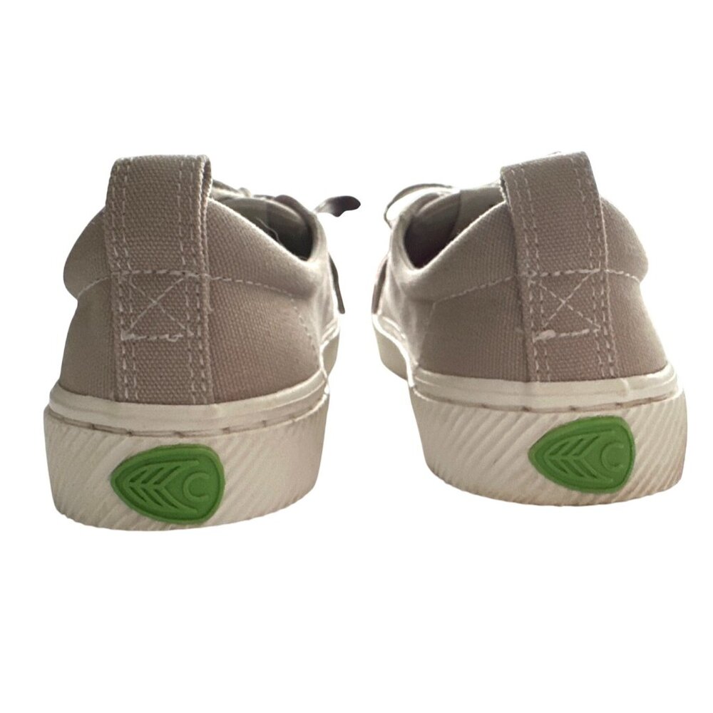 Cariuma Pantone Plaza Sneakers OCA Low Taupe Tan Canvas Cork Lace Up Size 8.5 - Picture 8 of 10